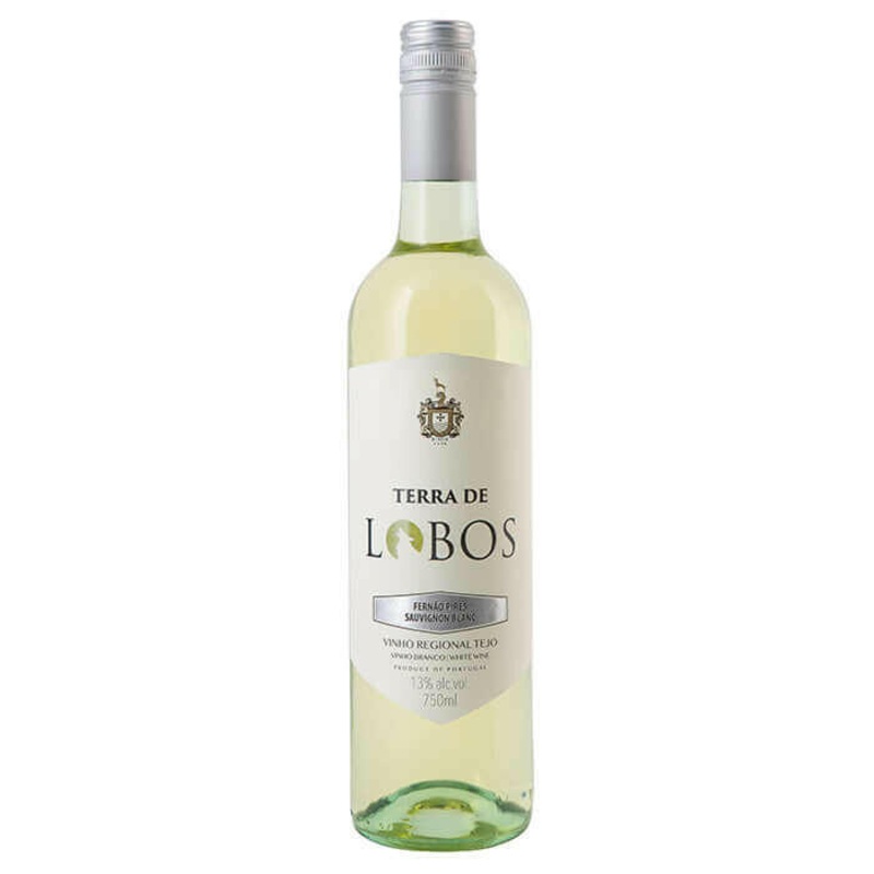Terra de Lobos Ferno Pires/Sauvignon Blanc, Tejo, Casal Branco 2024