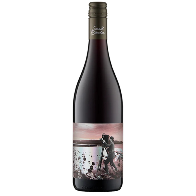Small Wonder Landscape Series Pinot Noir 2021