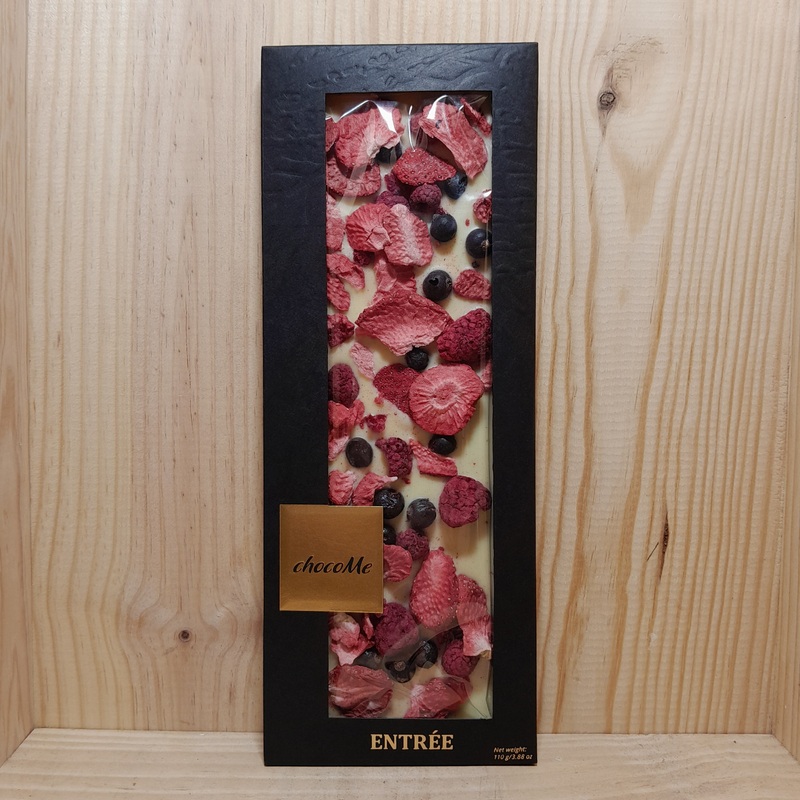 ChocoMe BAR White Choc Mixed Berry 110g