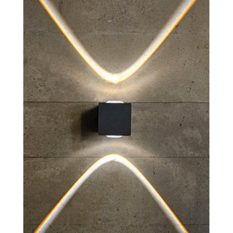 Radiant Arc Outdoor Wall Sconce