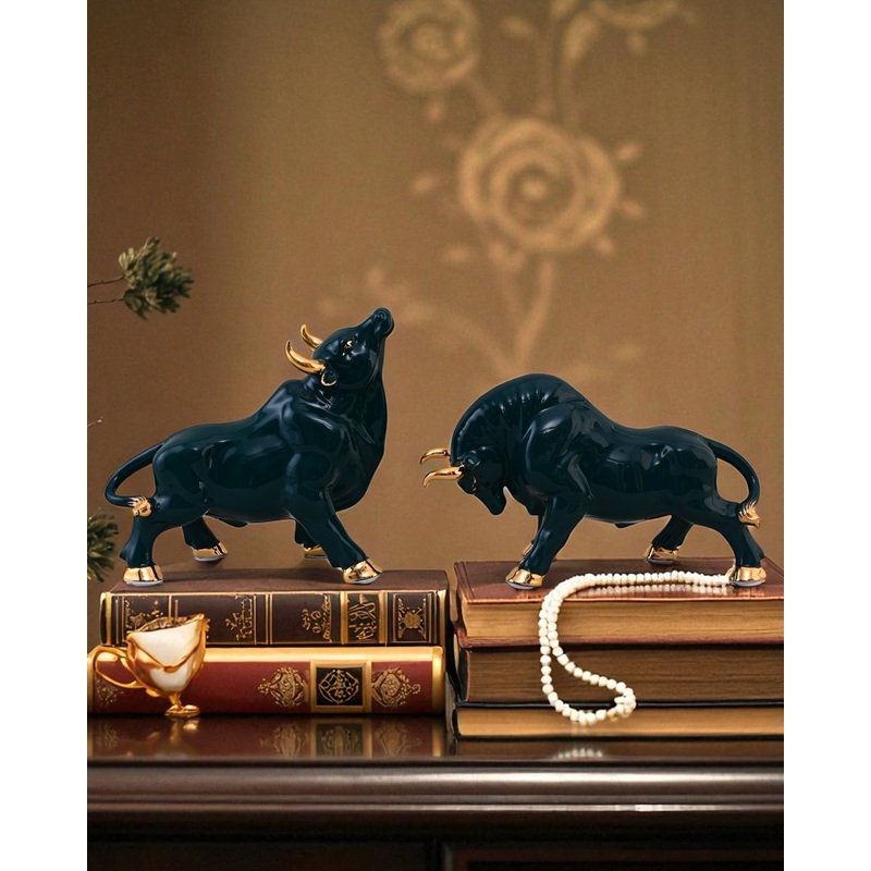 Emerald Bull Porcelain Figurines – Set Of 2
