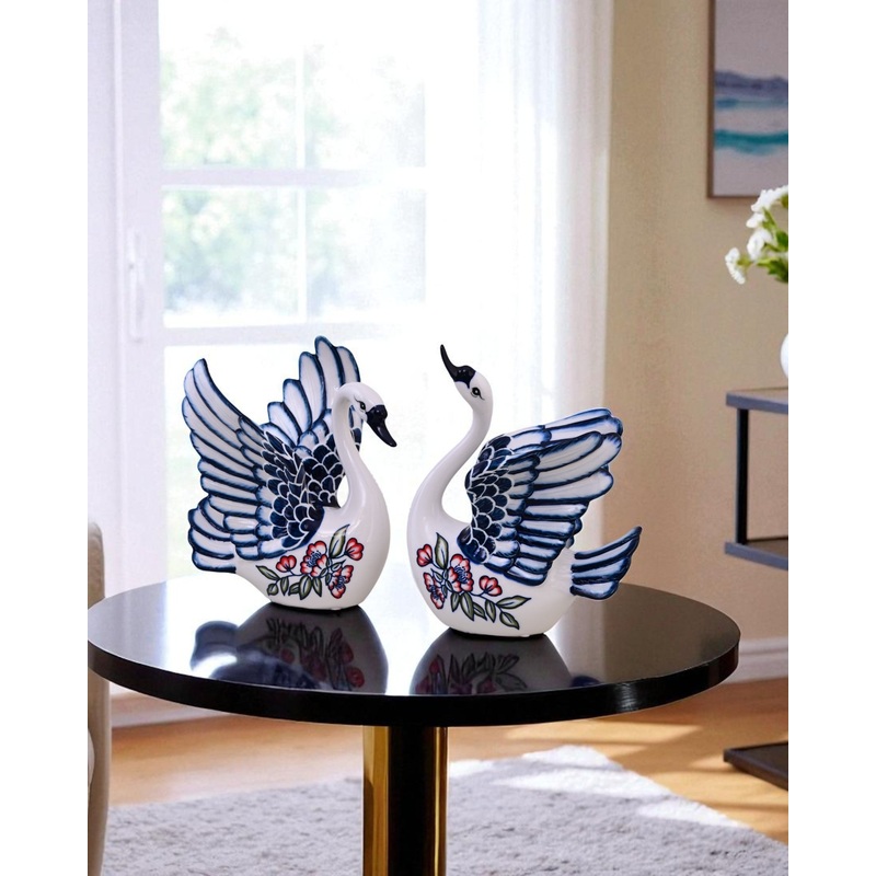 Serene Swan Figurines – Set of 2
