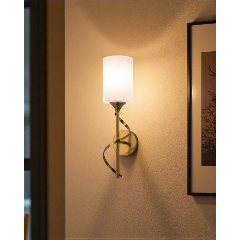 Aurora Spiral Wall Light
