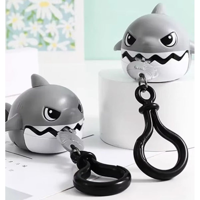 Shark Shape Keychain, Cartoon Shark Keychain Pull String for Hanging Bags, Suitcase, Schoolbags etc. Cute Hanging Keychain for Kids