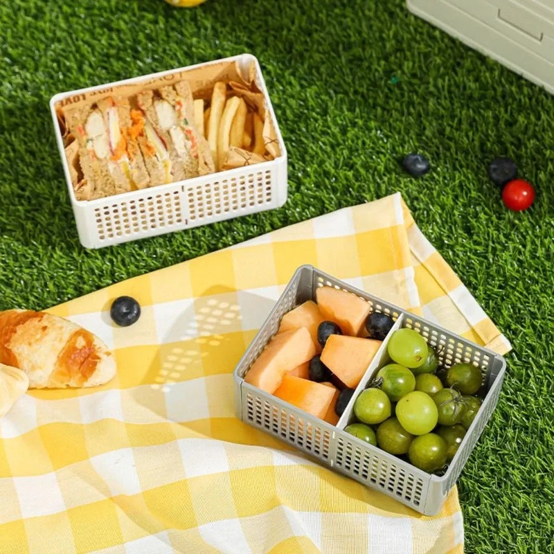Portable Picnic Hollow Box – 1Pcs (Random Color)