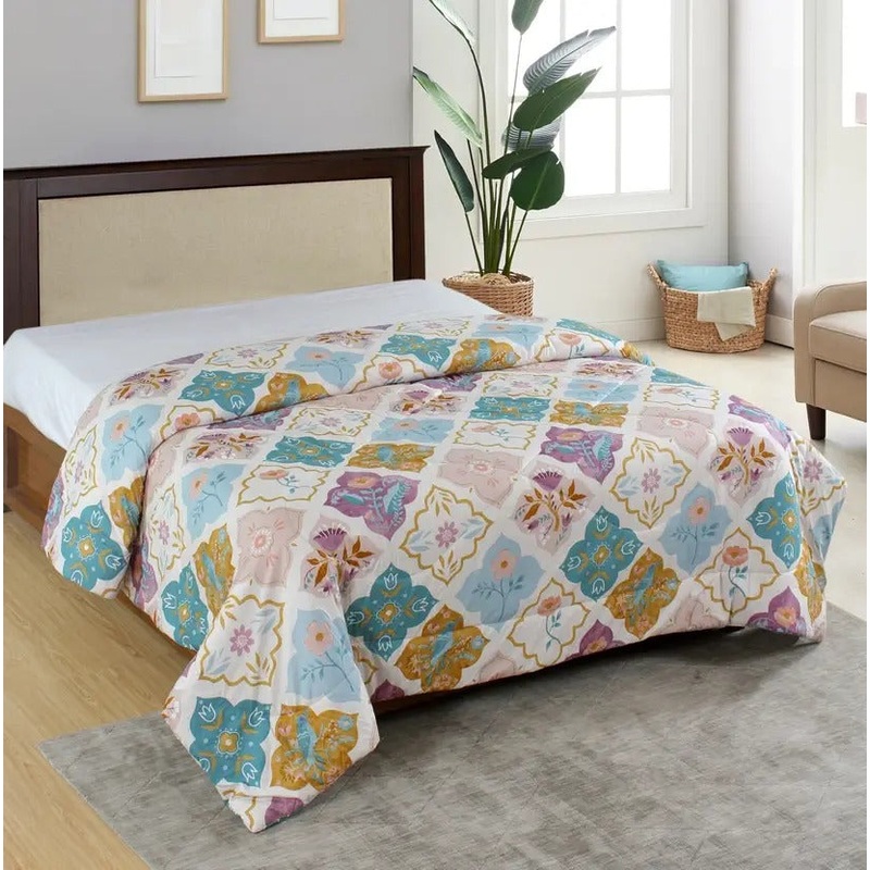 Soft Microfiber Double Bed AC Comforter  All-Season Warmth (Random Design-Pack of 1)