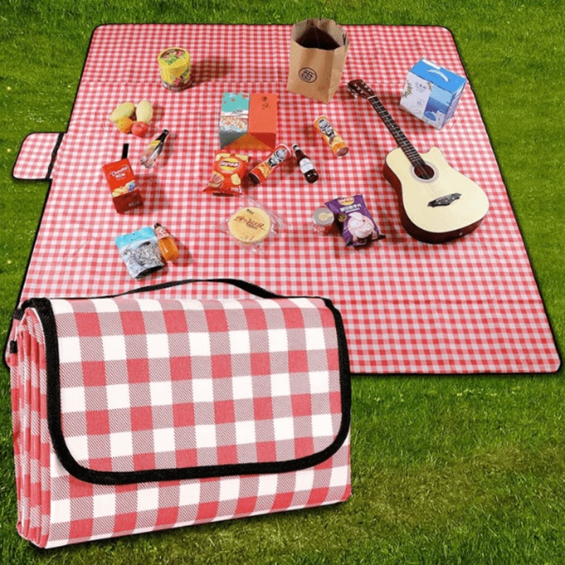 Purse-Shaped Waterproof Picnic Mat  Foldable & Portable for Outdoor Activities (Random color) (Pack of 1)