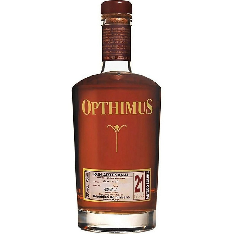 Opthimus Ron Dominicano, 21 r