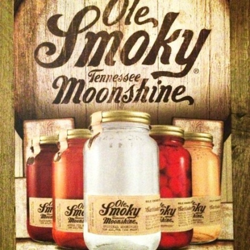 Ole Smoky Moonshine|Apple Pie|Banana Pudding Cream|Blackberry|Blue Flame|Cherries|Cinnamon|Mountain Java|Peaches|Peppermint|Pickles|Pineapple|Pumpkin Spice Cream|Original Moonshine|Shine Nog|White Chocolate Strawberry Cream|750mL